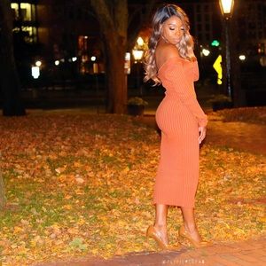 Rust Ribbed Midi Sweaterdress